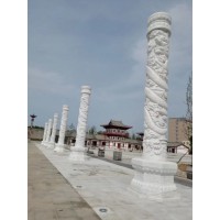廠家供應(yīng)山東濟寧：青石石柱、青石龍柱、青石華表、石雕龍柱華表